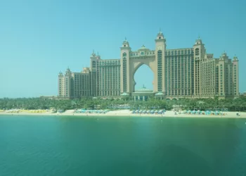 Dubai utazás: Költségek, látnivalók, biztonság! Hasznos tippek indulás előtt!