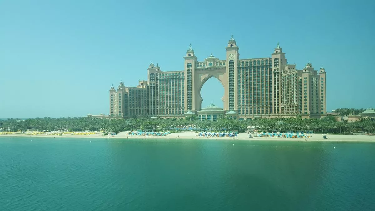 Dubai utazás: Költségek, látnivalók, biztonság! Hasznos tippek indulás előtt!