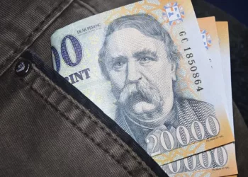 Minimálbér 2025 Magyarországon: mennyi és mire elég?
