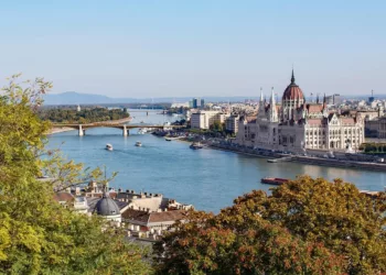 Íme a legélhetőbb magyar városok és vármegyék 2025-ben – Friss statisztikák és tények: Hol a legjobb ma élni Magyarországon?