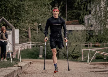 Interjú Keresztes Zsolttal – a parasportoló Spartan-versenyzővel, aki másfél lábbal is bizonyítja, hogy minden lehetséges: „What is your excuse?”
