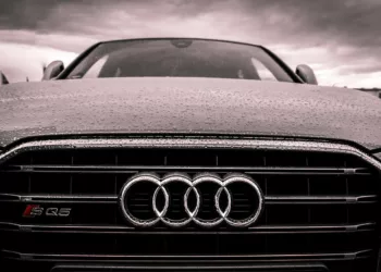 Audi – új korszak a prémium autózásban: az elektromos jövő kihívásai