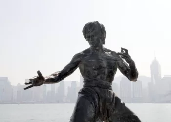 Bruce Lee születésnapja – a Sárkány, aki november 27-én született, és sosem múlt el igazán