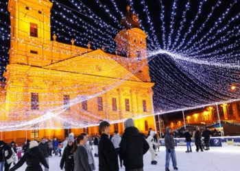 Debrecen sikere: Európa legszebb karácsonyi jégpályája 2025