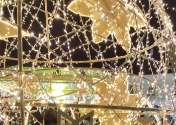 Eger Advent 2025: fények, vásár, programok és varázslatos hangulat