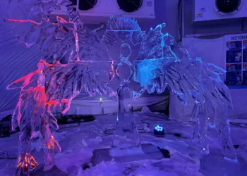 Jégtemplom a Magas-Tátrában – művészet a hegyek között, amely minden évben lenyűgöz