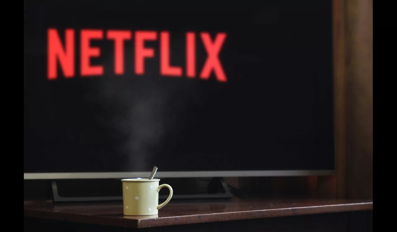Romantikus karácsonyi filmek a Netflixen – 2025 ünnepi válogatás