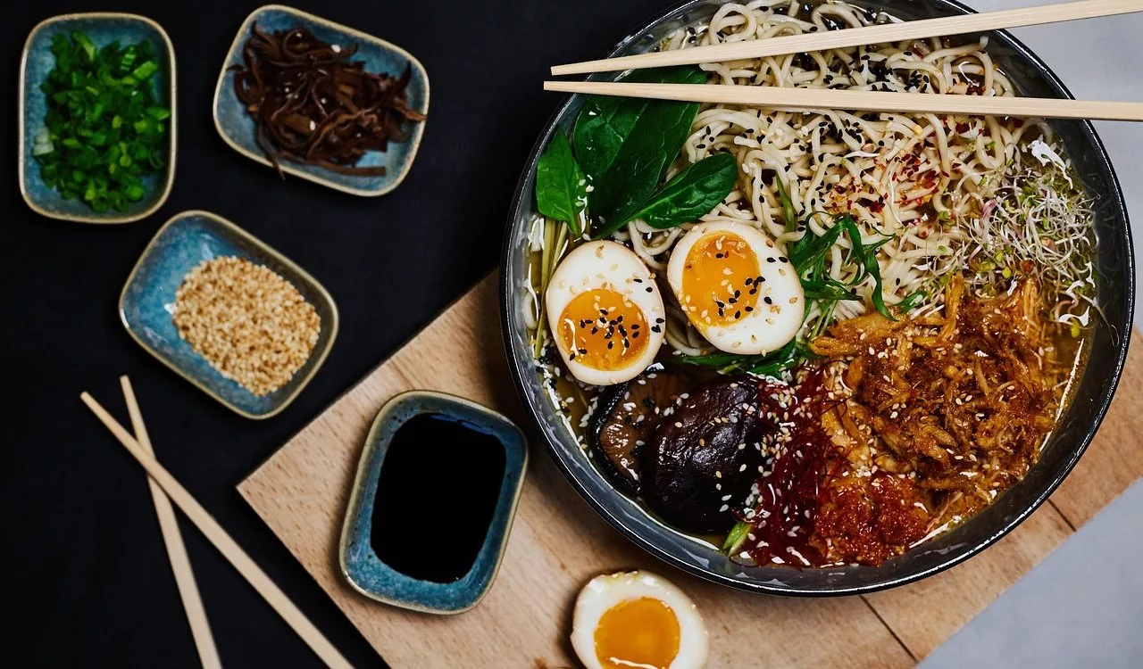 Immunerősítő ramen leves otthon: a gőzölgő tál, ami tényleg jól esik (és nem csak „megfázós szezonban”)