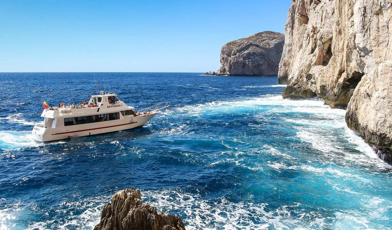 Szardínia, az olasz Karib-szigetek? Luxus vagy elérhető álom – Szardínia valódi arca